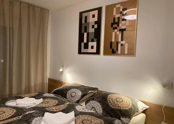 Reload By Bestchoice - Parking - Self Check-in * Грац