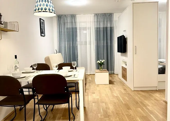 Апартаменти Reload By Bestchoice - Parking - Self Check-in Грац